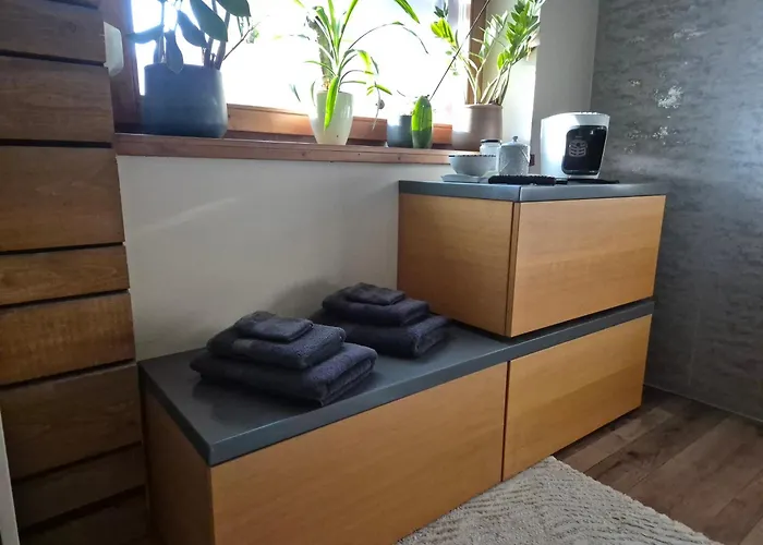 Toelgyes Apartmanhaz