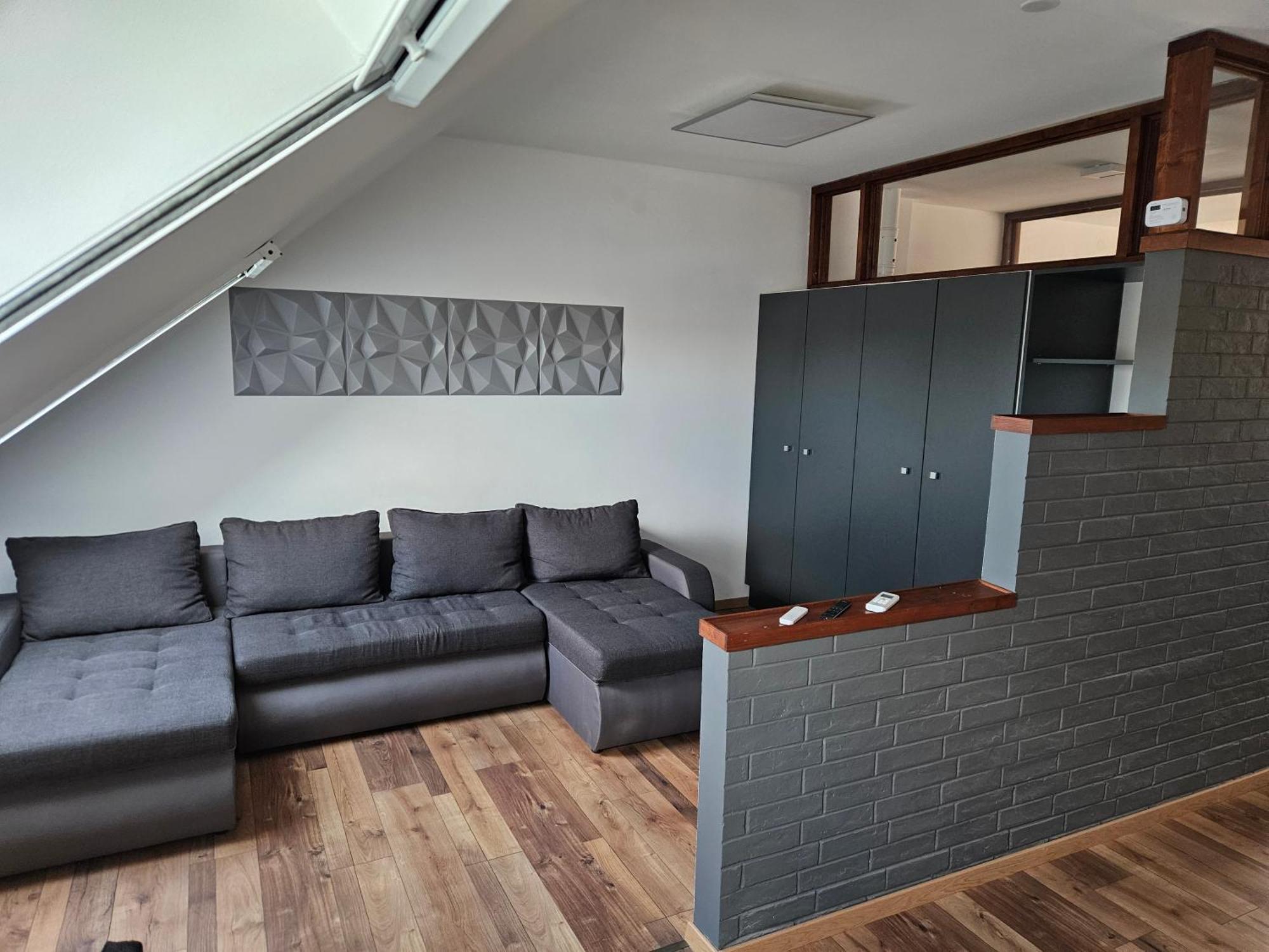 Apartmán Toelgyes Apartmanhaz *