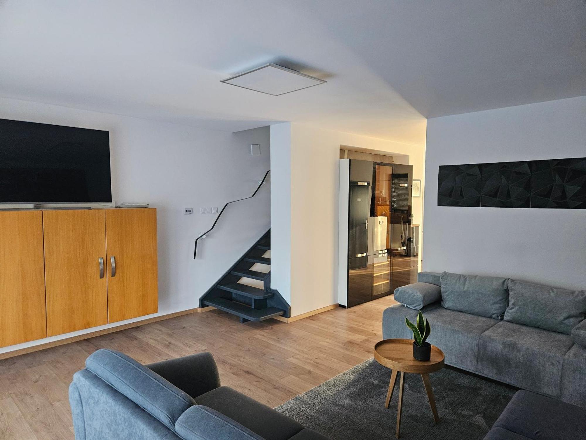 Toelgyes Apartmanhaz Apartment